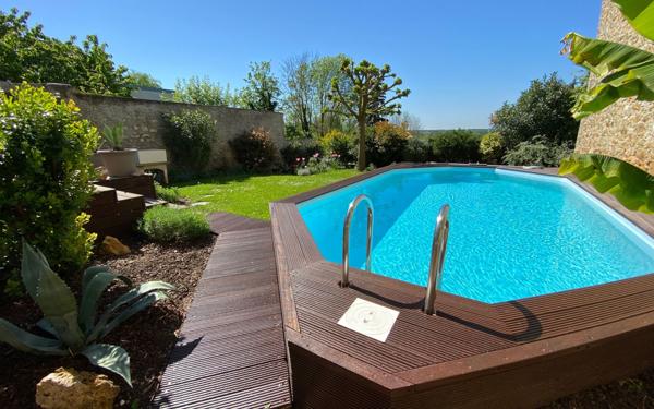 Maison à vendre    6 pièces • 155 m2 Périgny