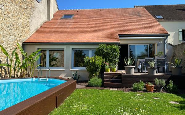 Maison à vendre    6 pièces • 155 m2 Périgny