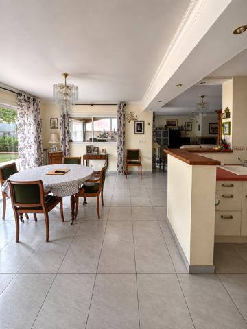 PORTET SUR GARONNE / Vente Maison 5 Pièces 138 m²
