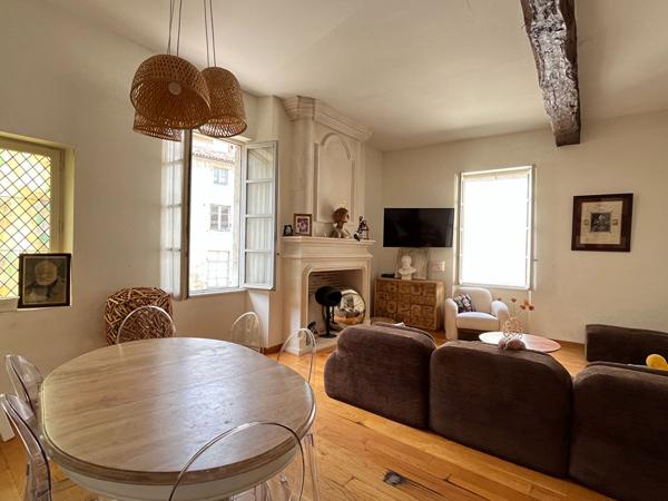 Appartement T3 avec terrasse ? Hyper-centre historique de Périgueux