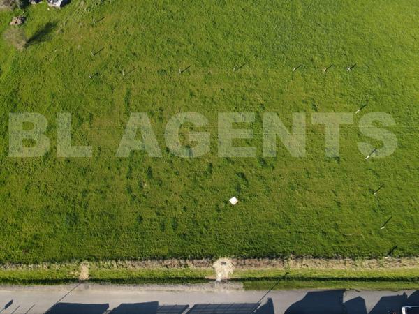 Delphine Nicolas BL Agents vous propose  sur la commune de Blagny TERRAIN  VIABILISE DE 922 M2