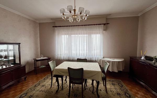 Maison à vendre    8 pièces • 204 m2 Monswiller