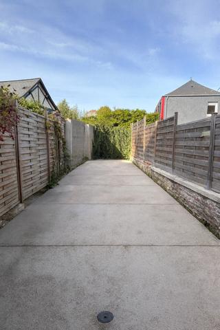 MAISON DE VILLE PROCHE COMMERCES ET TRANSPORTS BOIS GUILLAUME