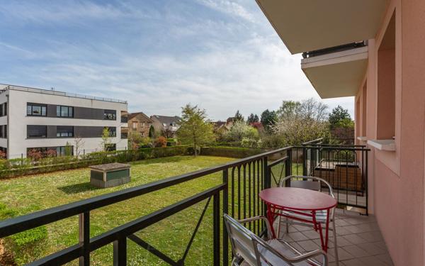 Appartement à vendre    3 pièces • 65,98 m2 Montgeron