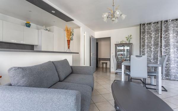 Appartement à vendre    3 pièces • 65,98 m2 Montgeron