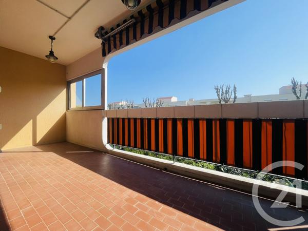 Appartement F3 à vendre  3 pièces - 66,13 m2 ST LAURENT DU VAR - 06