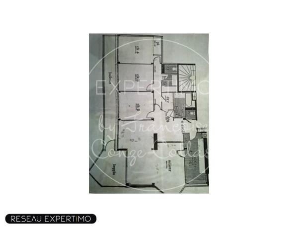 La meilleure localisation pour ce 3/4 chambres avec balcon filant et loggia intégrée