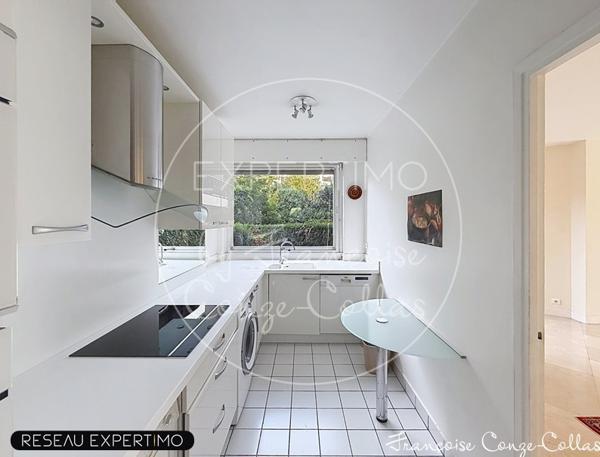 La meilleure localisation pour ce 3/4 chambres avec balcon filant et loggia intégrée