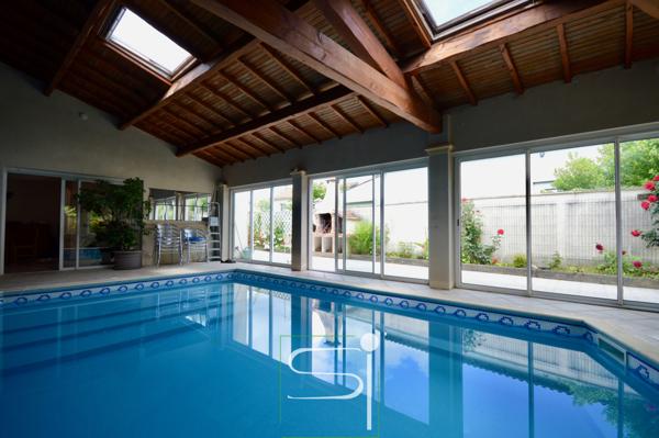 Maison 5 pièce(s) 3 chambre(s) 135 m²