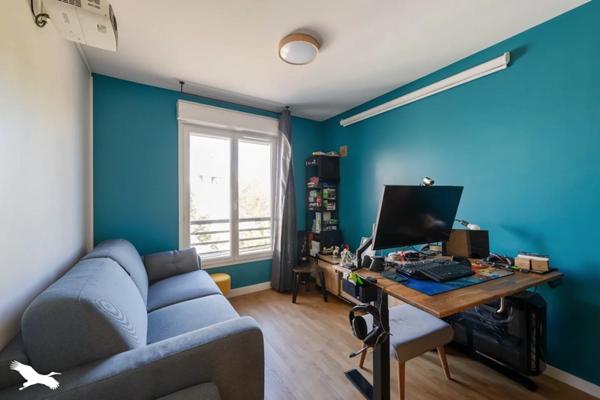 Appartement à vendre 427 384 € Asnières-sur-Seine 4 p 81 m² DPE C