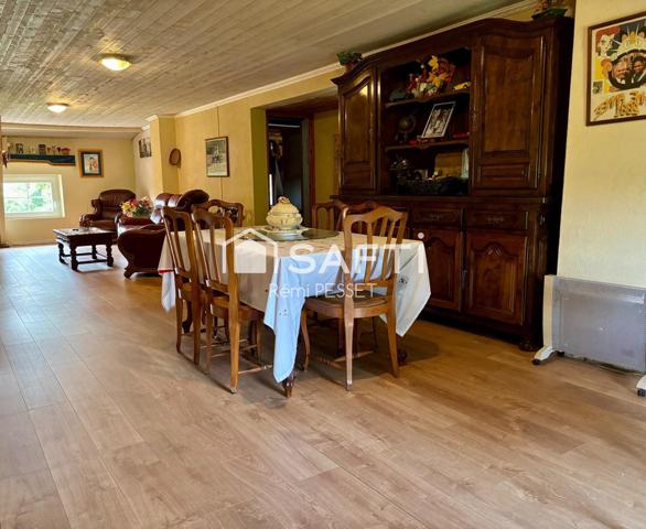 A vendre belle demeure pour familles ou investisseurs !