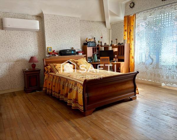 A vendre belle demeure pour familles ou investisseurs !