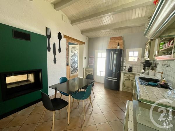 Maison à vendre  6 pièces - 165 m2 LE PERRIER - 85