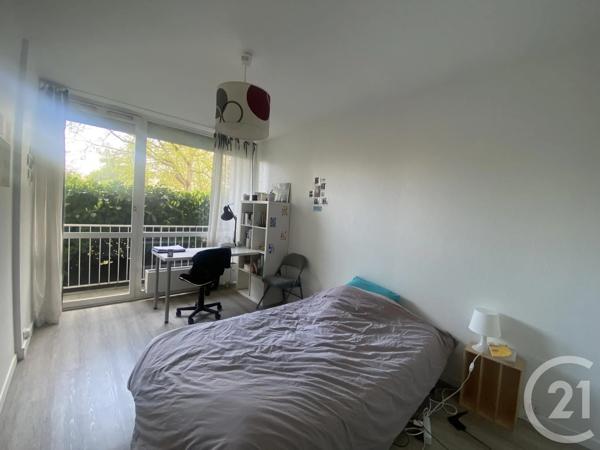 Appartement F4 à vendre  4 pièces - 80,92 m 2   CERGY  - 95
