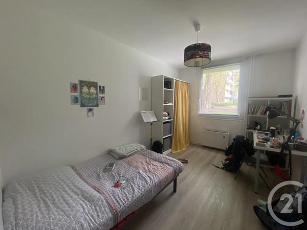 Appartement F4 à vendre  4 pièces - 80,92 m 2   CERGY  - 95