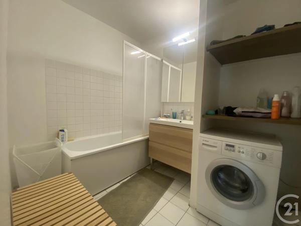 Appartement F4 à vendre  4 pièces - 80,92 m 2   CERGY  - 95