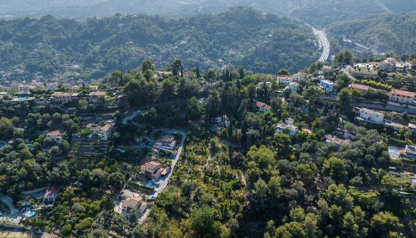 Les hauteurs de Menton - Vue Mer