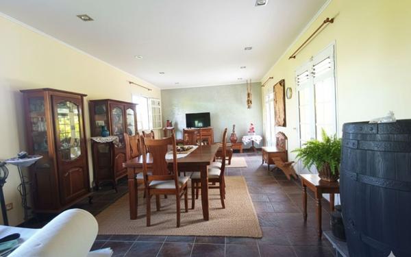 Maison à vendre    2 pièces •  Basse-Pointe