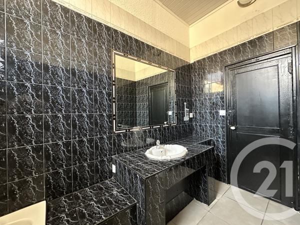 Appartement T4 à vendre  5 pièces - 106,69 m2 AGDE - 34