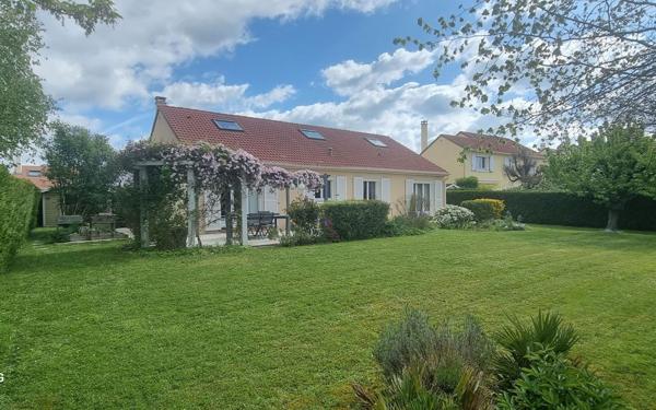 Maison à vendre    7 pièces • 148,71 m2 Ozoir-la-Ferrière