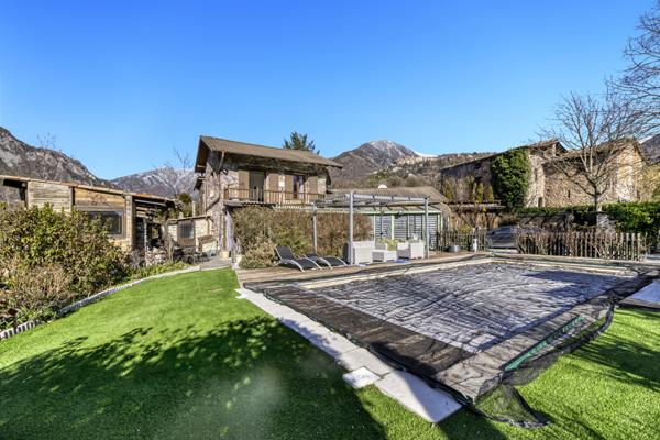 Roquebillière (06450) Maison en pierre, piscine et dépendance à Roquebillière