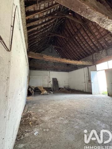 Immeuble à vendre 75 m² Bizanos