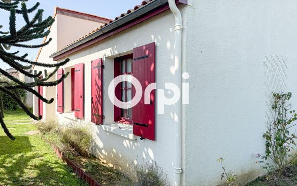 Maison à vendre    4 pièces •  Rochefort