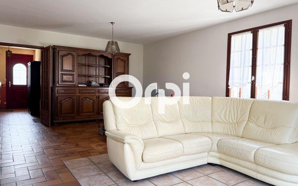 Maison à vendre    4 pièces •  Rochefort