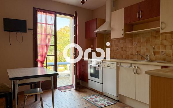 Maison à vendre    4 pièces •  Rochefort