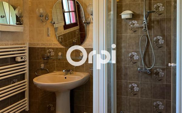 Maison à vendre    4 pièces •  Rochefort