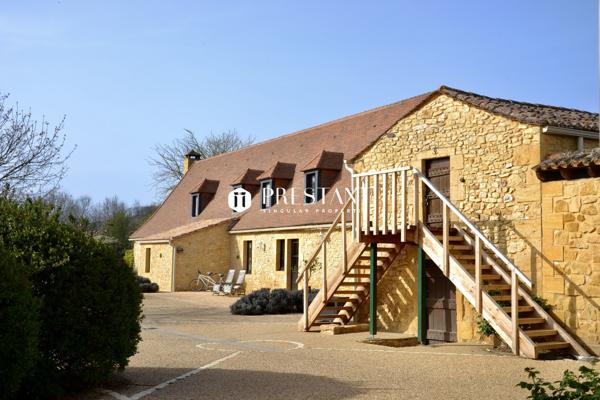 Belle longère sur 2 hectares en plein Périgord noir., LE BUGUE