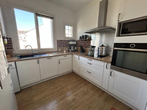 Maison Saint Nazaire 6 pièce(s) 140 m²