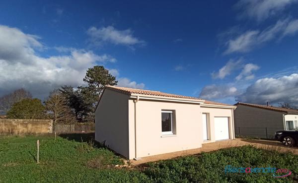 Maison Plain-Pied (2 Chambres) + Garage