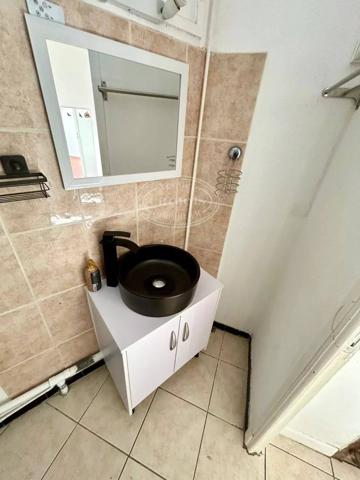 APPARTEMENT T3 2ème ETAGE 46m² LEZIGNAN CORBIERES
