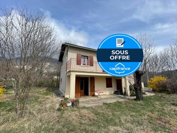 Maison à vendre 3 pièces  ()