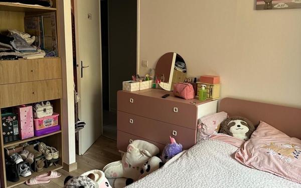 Appartement à vendre    4 pièces •  Carros