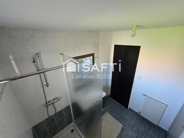 maison de 2002 / 4 pièces 700 m2 de terrain