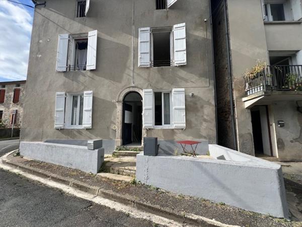 Maison secteur Port-Sainte-Marie avec jardin et garage