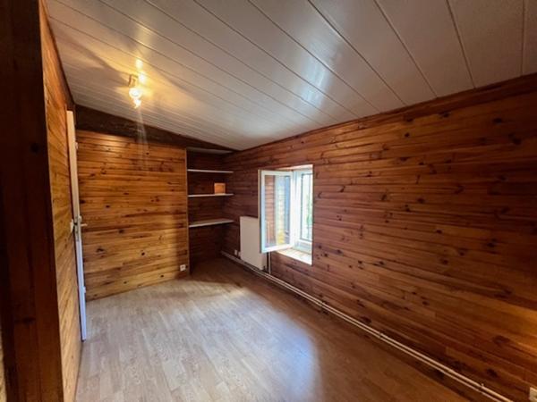 Maison secteur Port-Sainte-Marie avec jardin et garage