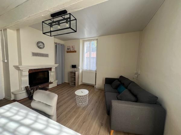 Maison secteur Port-Sainte-Marie avec jardin et garage