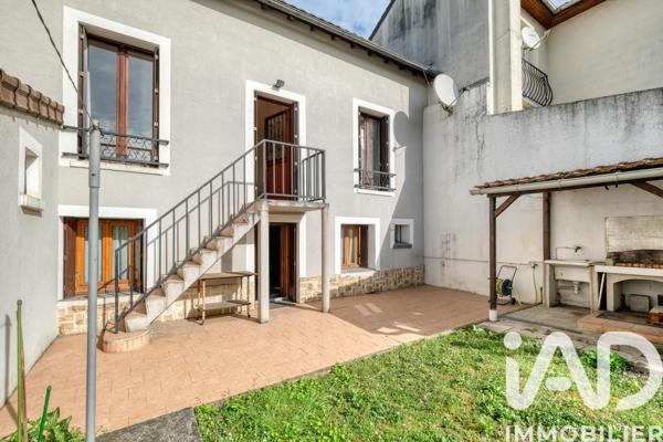 Maison à vendre 5 pièces 87,37 m² Saint-Denis