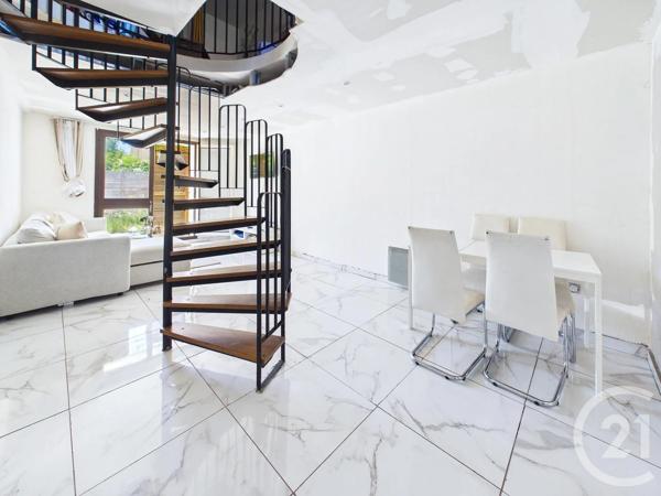 Maison à vendre  6 pièces - 130,57 m 2   VIGNEUX SUR SEINE  - 91