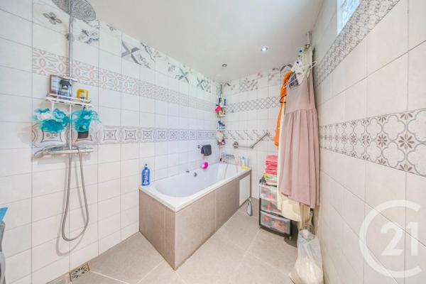 Maison à vendre  6 pièces - 130,57 m 2   VIGNEUX SUR SEINE  - 91
