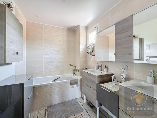 Vente Maison 7 pièces 175 m2 à Marolles-en-Brie