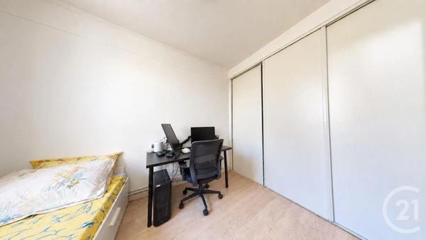 Appartement à vendre  3 pièces - 50,18 m 2   AUBERVILLIERS  - 93