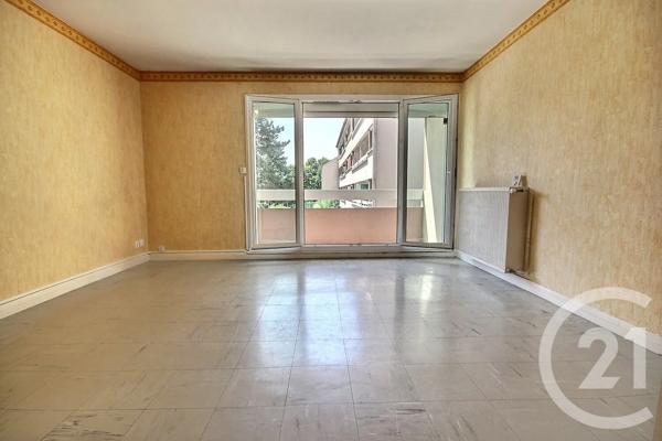 Appartement F3 à vendre  3 pièces - 65,23 m 2   MER  - 41