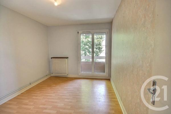 Appartement F3 à vendre  3 pièces - 65,23 m 2   MER  - 41