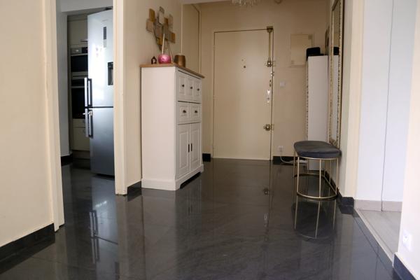 CHATOU 78400 APPARTEMENT EN REZ DE JARDIN