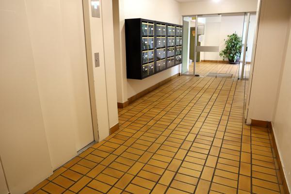 CHATOU 78400 APPARTEMENT EN REZ DE JARDIN