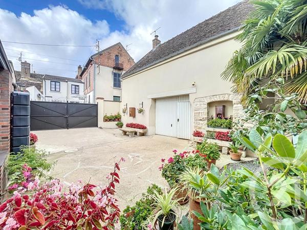 Maison à vendre  7 pièces - 177,21 m2 VILLENEUVE LA GUYARD - 89